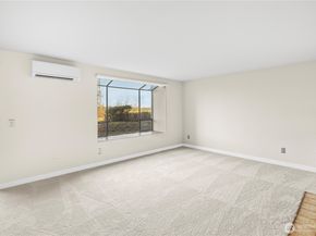 1301 S Puget Drive A16, Renton WA 98055