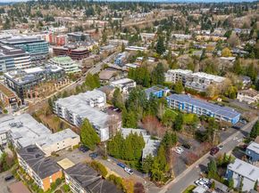 408 2nd Avenue S 102, Kirkland WA 98033