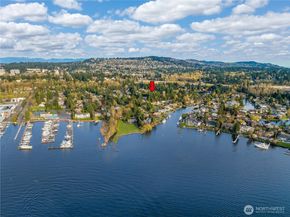 37 Tatoosh Ky, Bellevue WA 98006