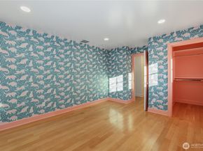 37 Tatoosh Ky, Bellevue WA 98006