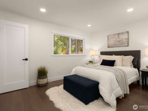 10811 NE 154th Court, Bothell WA 98011