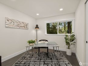 10811 NE 154th Court, Bothell WA 98011