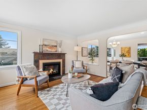 555 Galer Street, Seattle WA 98109