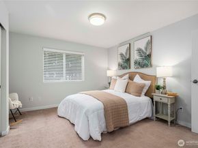 1101 37th Street SE 301, Auburn WA 98002