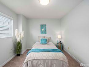 1101 37th Street SE 301, Auburn WA 98002