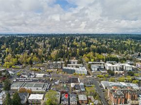 12042 31st Avenue NE, Seattle WA 98125