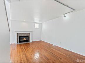 12042 31st Avenue NE, Seattle WA 98125