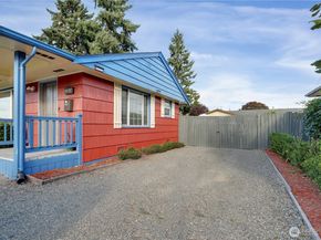 208 M Street SE, Auburn WA 98002