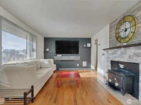 208 M Street SE, Auburn WA 98002