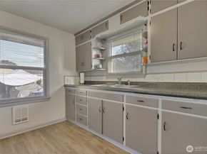 208 M Street SE, Auburn WA 98002