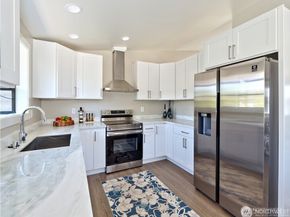 6750 28th Avenue S, Seattle WA 98108