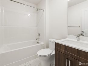 9632 NE 183rd Street A, Bothell WA 98011