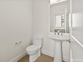 9632 NE 183rd Street A, Bothell WA 98011