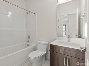 9632 NE 183rd Street A, Bothell WA 98011