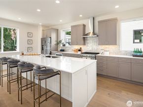 9632 NE 183rd Street A, Bothell WA 98011