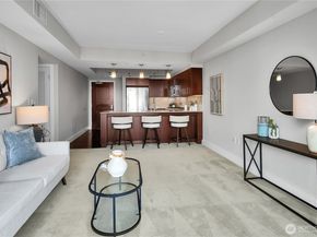 650 Bellevue Way NE 2808, Bellevue WA 98004