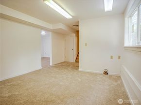110 N 201st Street, Shoreline WA 98133