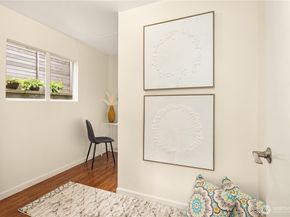9750 SE 41st Street, Mercer Island WA 98040