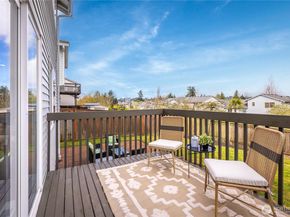 2229 190th Street SW, Lynnwood WA 98036