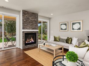 5597 NW Muddy Paws Court, Bremerton WA 98312