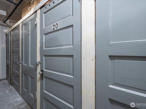 7 Harrison Street 20, Seattle WA 98109