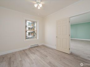 7 Harrison Street 20, Seattle WA 98109