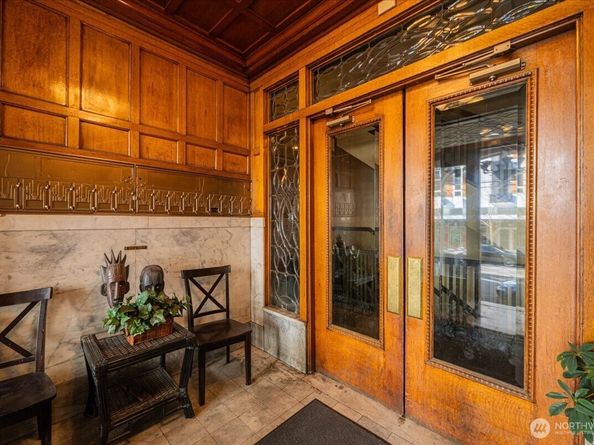 7 Harrison Street 20, Seattle WA 98109