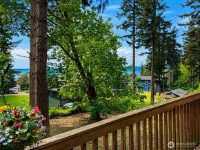 97 B Port Gardner Drive, Hat Island WA 98206