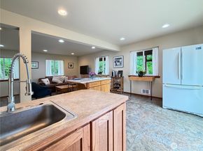 97 B Port Gardner Drive, Hat Island WA 98206