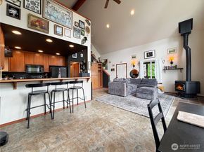 97 B Port Gardner Drive, Hat Island WA 98206