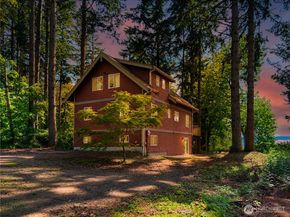 97 B Port Gardner Drive, Hat Island WA 98206