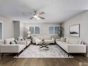 10833 104th Avenue NE, Kirkland WA 98033