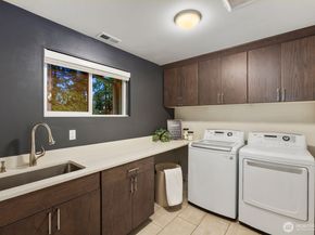 10833 104th Avenue NE, Kirkland WA 98033