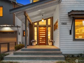 10833 104th Avenue NE, Kirkland WA 98033