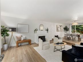 18505 NE 26th Street, Redmond WA 98052