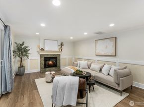 18505 NE 26th Street, Redmond WA 98052
