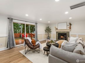 18505 NE 26th Street, Redmond WA 98052