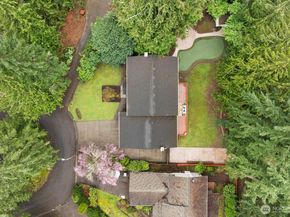 18505 NE 26th Street, Redmond WA 98052