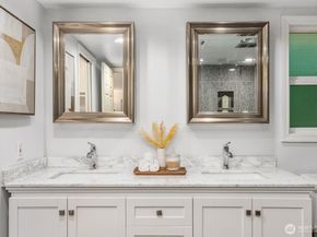 18505 NE 26th Street, Redmond WA 98052