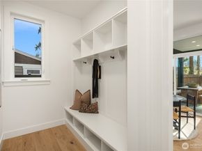 13004 NE 112th Street, Kirkland WA 98033