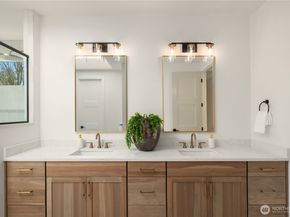 13004 NE 112th Street, Kirkland WA 98033