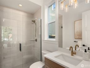 13004 NE 112th Street, Kirkland WA 98033