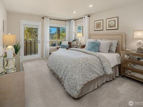 605 5th Street B201, Kirkland WA 98033