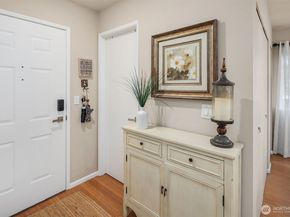 605 5th Street B201, Kirkland WA 98033