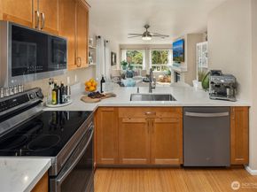 605 5th Street B201, Kirkland WA 98033