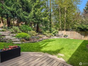 16290 SE 48th Drive, Bellevue WA 98006