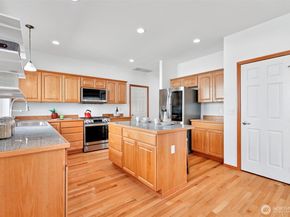 11706 51st Drive SE, Everett WA 98208
