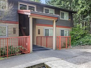11054 NE 33rd Place B7, Bellevue WA 98004