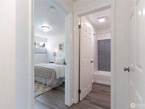 12230 SE 60th Street 34, Bellevue WA 98006