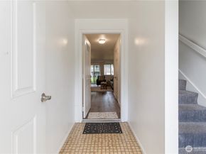 12230 SE 60th Street 34, Bellevue WA 98006